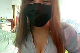 MeimeiSexyyy naked stripping on cam for live sex video chat