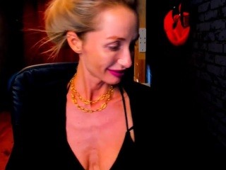 RobertaHorn nude Live Sex Chat