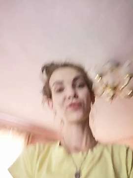 Rubinka95 naked stripping on cam for live sex video chat
