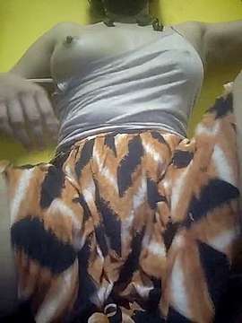 Saviah6969 naked stripping on cam for live sex video chat