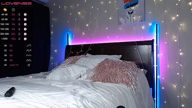 silviafrostx naked stripping on cam for live sex video chat