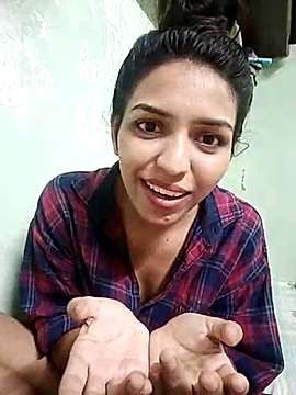 sweet–hart naked stripping on cam for live sex video chat