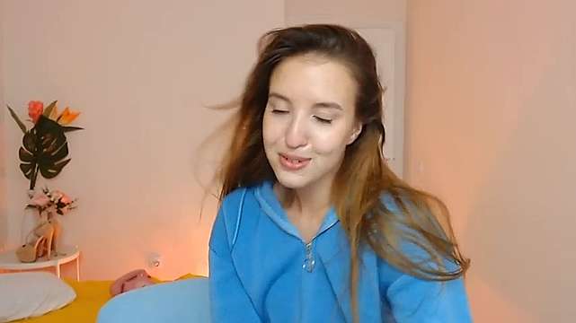 wowsally naked stripping on cam for live sex video chat