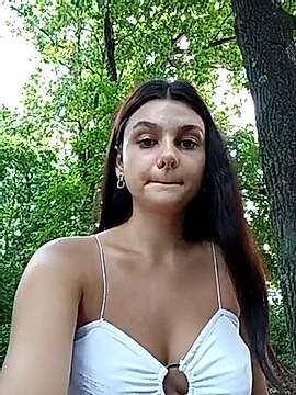 Your_DejaVu naked stripping on cam for live sex video chat