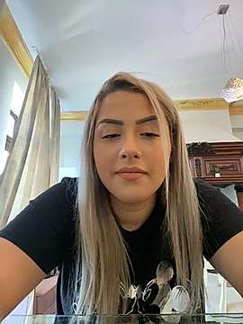 AvaShine naked stripping on cam for live sex video chat