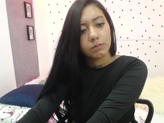 Azucena Lopez nude Live Sex Chat