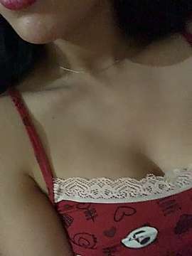 curvyarab20 naked stripping on cam for live sex video chat