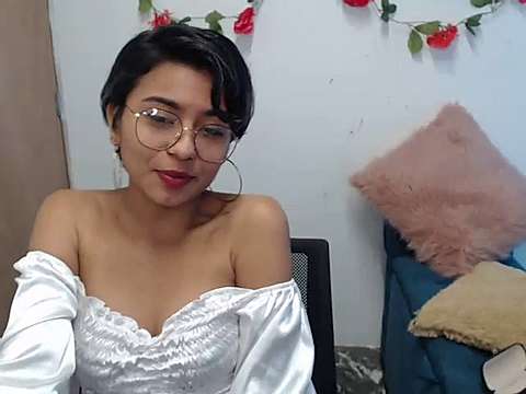 Darla_joy naked stripping on cam for live sex video chat