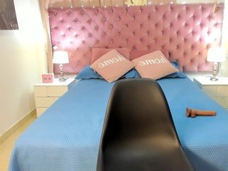 ?, Natalie Hall ? nude Live Sex Chat