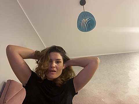 Jesicalust1 naked stripping on cam for live sex video chat