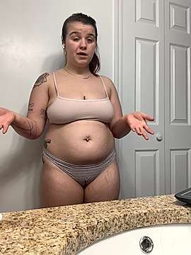 joeystaciee naked stripping on cam for live sex video chat
