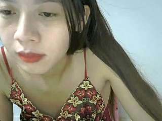 Jolie-Baby naked stripping on cam for live sex video chat