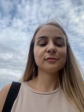 _kate_you naked stripping on cam for live sex video chat