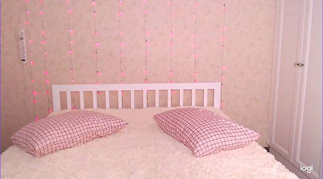 kimmy_ho naked stripping on cam for live sex video chat
