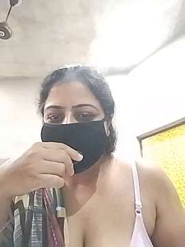 Neetukaur17 naked stripping on cam for live sex video chat