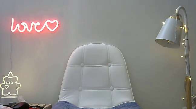 ohbabyy_ naked stripping on cam for live sex video chat