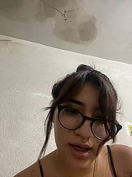sexykatherine7 naked stripping on cam for live sex video chat