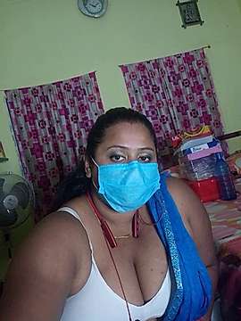 sweetheartmona naked stripping on cam for live sex video chat