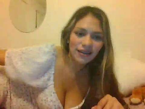 sweety_carol naked stripping on cam for live sex video chat
