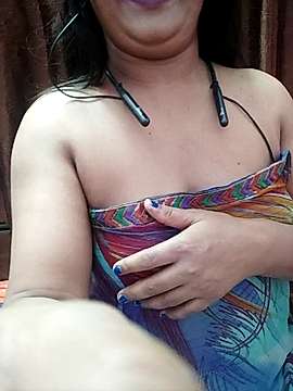 ursonia naked stripping on cam for live sex video chat