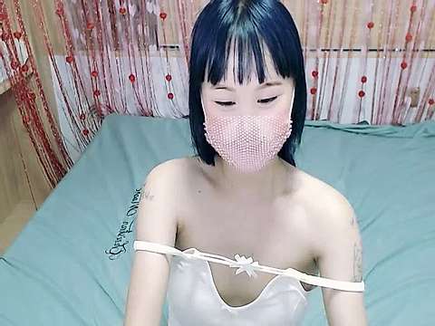 Xiaobaby_baby naked stripping on cam for live sex video chat