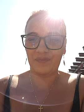 AbbyBones naked stripping on cam for live sex video chat