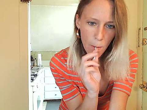 CatarinaxLoca naked stripping on cam for live sex video chat