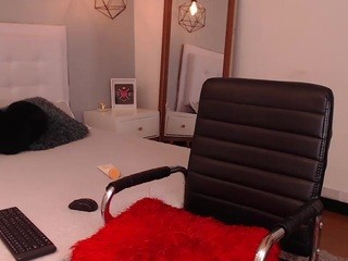ℰ, ?? ℛ????????? nude Live Sex Chat