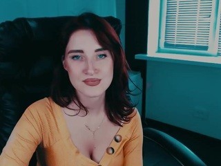 engrossing-redhead nude Live Sex Chat