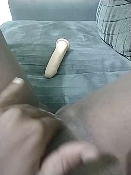 gatanegra1 naked stripping on cam for live sex video chat