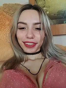 Red_Daimonn naked stripping on cam for live sex video chat
