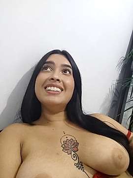 sexyKendall naked stripping on cam for live sex video chat