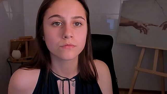 Valerie_Shine naked stripping on cam for live sex video chat