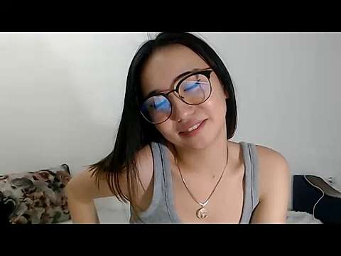 ava_swan naked stripping on cam for live sex video chat