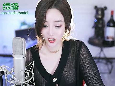 Cora_baby naked stripping on cam for live sex video chat