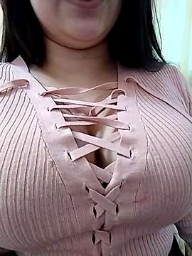 LuannaJo naked stripping on cam for live sex video chat