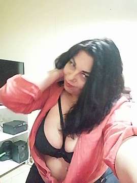 RealWorker naked stripping on cam for live sex video chat