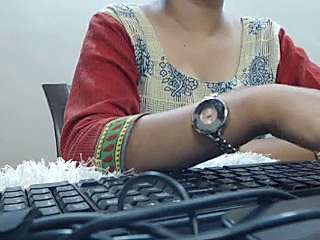 roop_kaur naked stripping on cam for live sex video chat