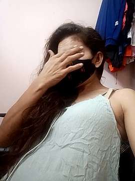 shiny-sofia naked stripping on cam for live sex video chat