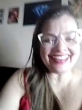 Showfull2k naked stripping on cam for live sex video chat