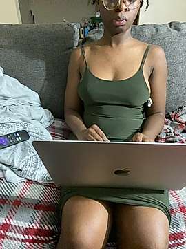 thesquirtprincess1 naked stripping on cam for live sex video chat
