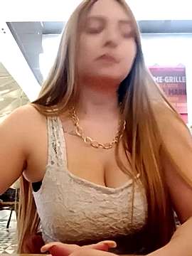 valeria__cruz naked stripping on cam for live sex video chat