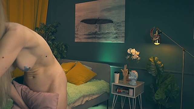 Bella_blush naked stripping on cam for live sex video chat