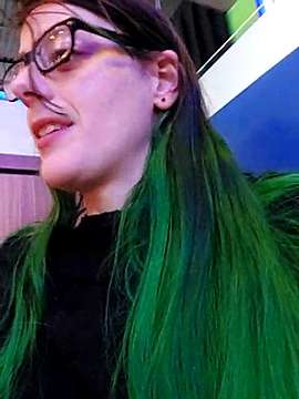 VisceralVixen69 naked stripping on cam for live sex video chat