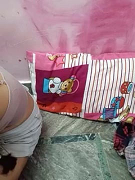 Himanshi_24 naked stripping on cam for live sex video chat