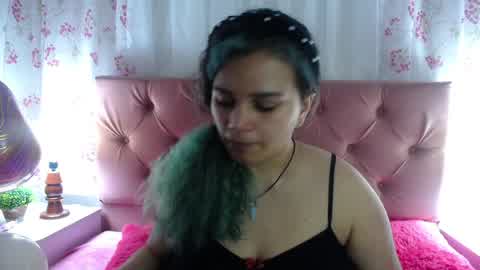cattaleiyaroos (cattaleiyaroos) nude Live Sex Chat