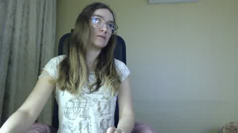 vikkykraus (vikkykraus) nude Live Sex Chat