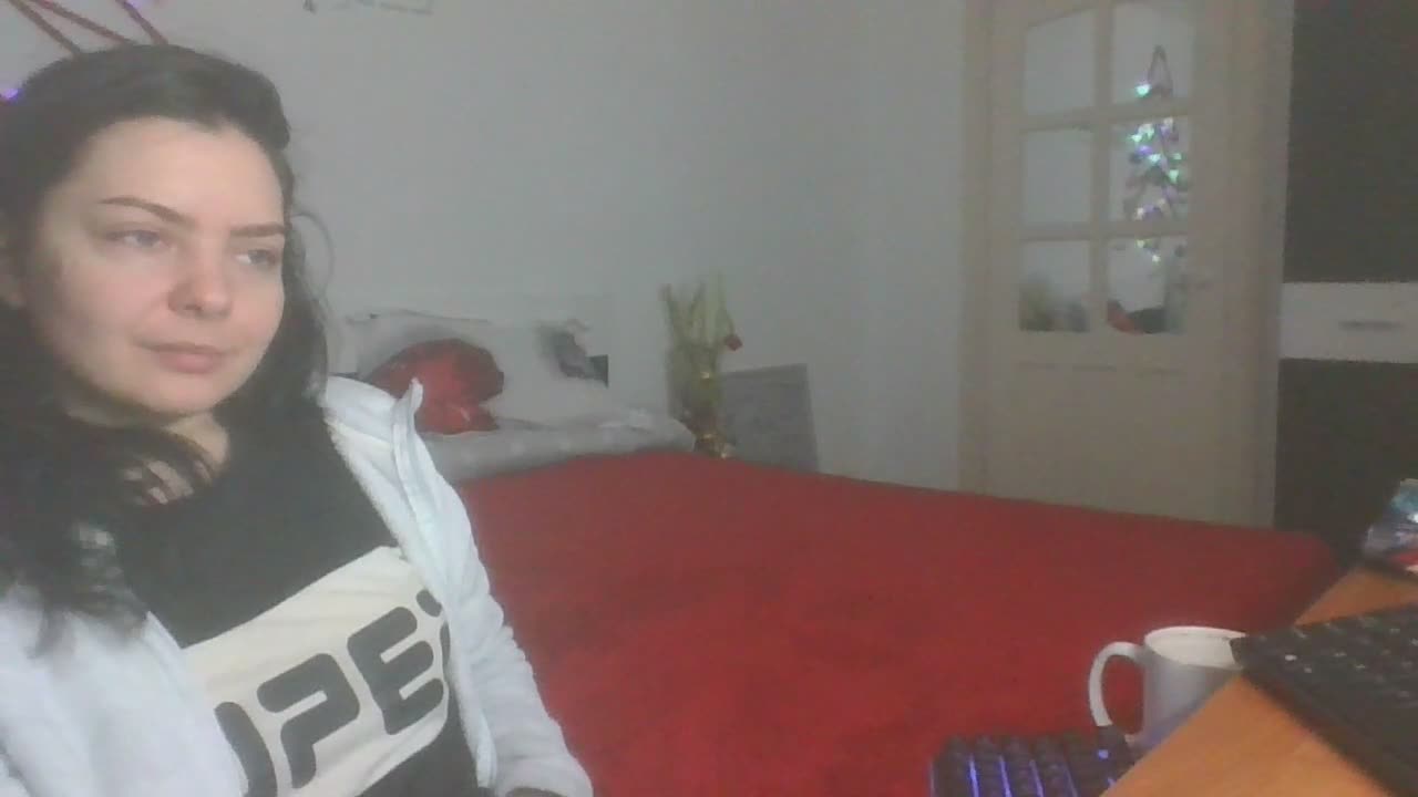 alyaly12 (alyaly12) nude Live Sex Chat