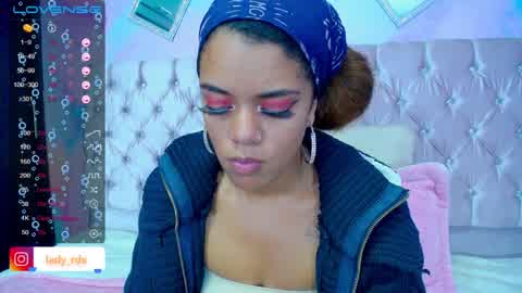 ladyhot (ladyhot) nude Live Sex Chat