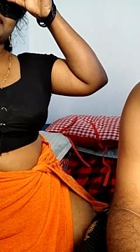 Malayali-pennu naked stripping on cam for live sex video chat